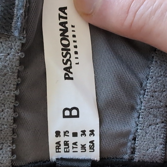 NWOT PASSIONATA BRA 34B - Picture 9 of 12
